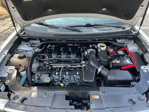Used 2019 Ford Flex SE FWD image 41