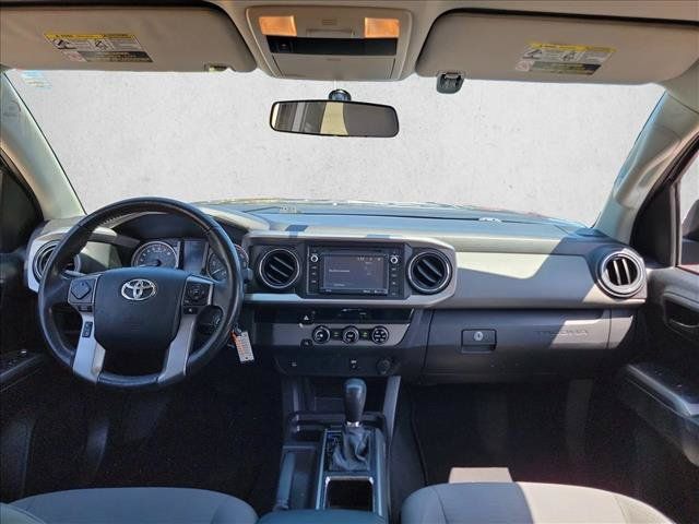 Used 2016 Toyota Tacoma SR5 w/ Towing Package RWD image 15