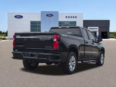 Used 2020 Chevrolet Silverado 1500 Custom w/ Custom Value Package