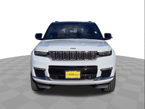 Used 2022 Jeep Grand Cherokee L Summit image 2