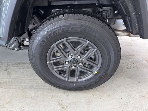 New 2026 Jeep Gladiator Sport image 5