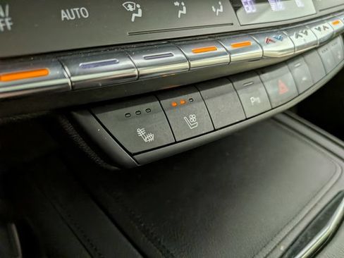 Used 2019 Cadillac XT4 Sport FWD image 8