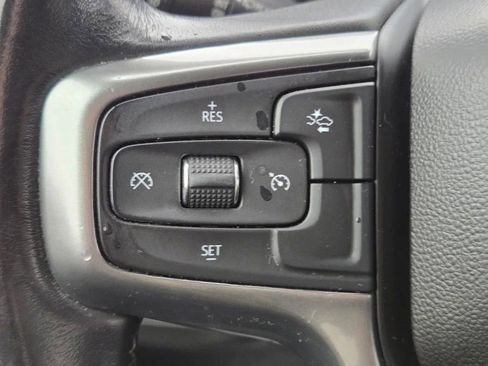 Used 2021 Chevrolet Suburban LS AWD/4WD image 16