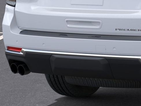 New 2026 Chevrolet Suburban Premier RWD image 14
