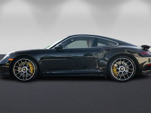 Used 2019 Porsche 911 Turbo S image 6