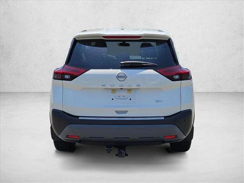 Used 2022 Nissan Rogue SV FWD image 6