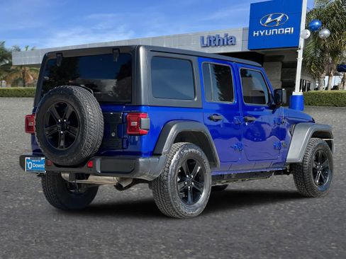 Used 2020 Jeep Wrangler Unlimited Sport image 3