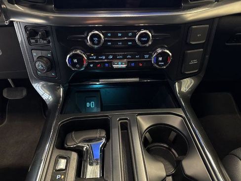 Certified 2021 Ford F150 Lariat w/ Equipment Group 502A High image 20