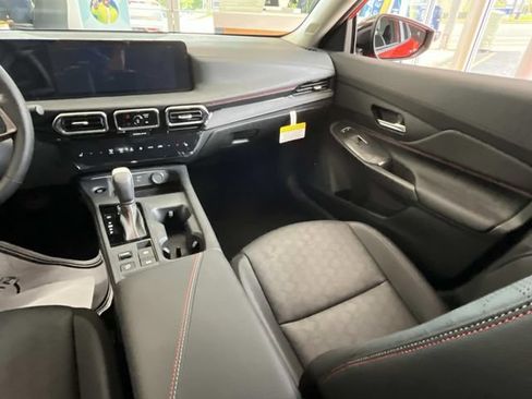New 2026 Nissan Sentra SR w/ SR Premium Package FWD image 13