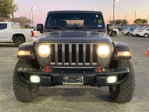 Used 2018 Jeep Wrangler Rubicon image 2