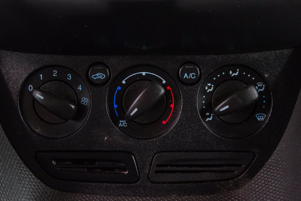 Used 2016 Ford Transit Connect XL FWD image 22