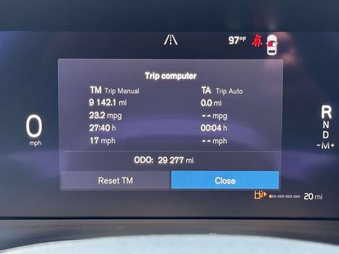 Used 2023 Volvo XC40 B5 Plus w/ Climate Package AWD/4WD image 30