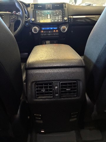 Used 2016 Toyota 4Runner Limited AWD/4WD image 30