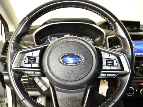 Used 2022 Subaru Crosstrek 2.0i Premium AWD/4WD image 19