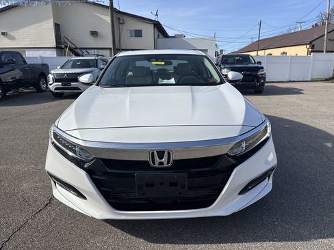 Used 2020 Honda Accord EX image 11