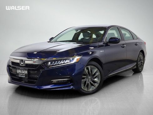 Used 2018 Honda Accord Touring image 1