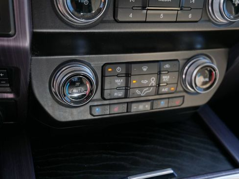 Used 2021 Ford F250 Limited AWD/4WD image 22
