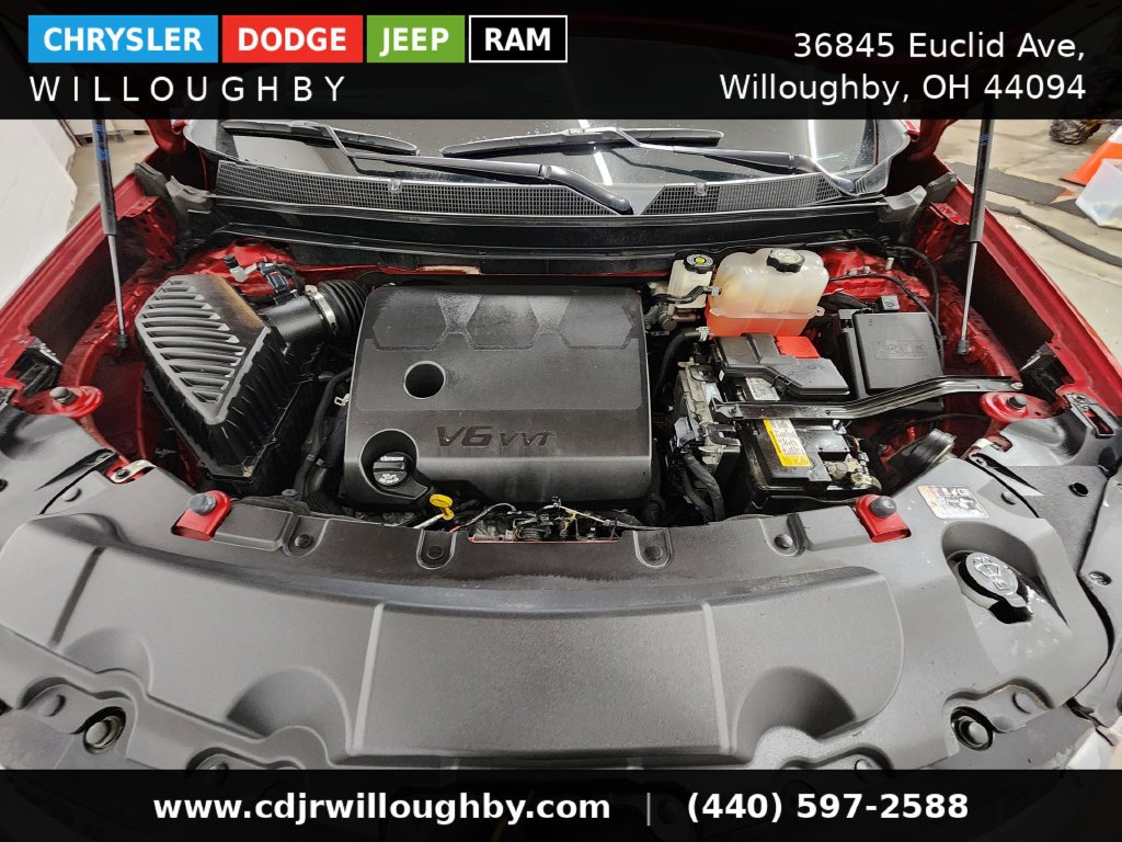 Used 2023 Chevrolet Traverse Premier w/ LPO, Floor Liner Package FWD image 40