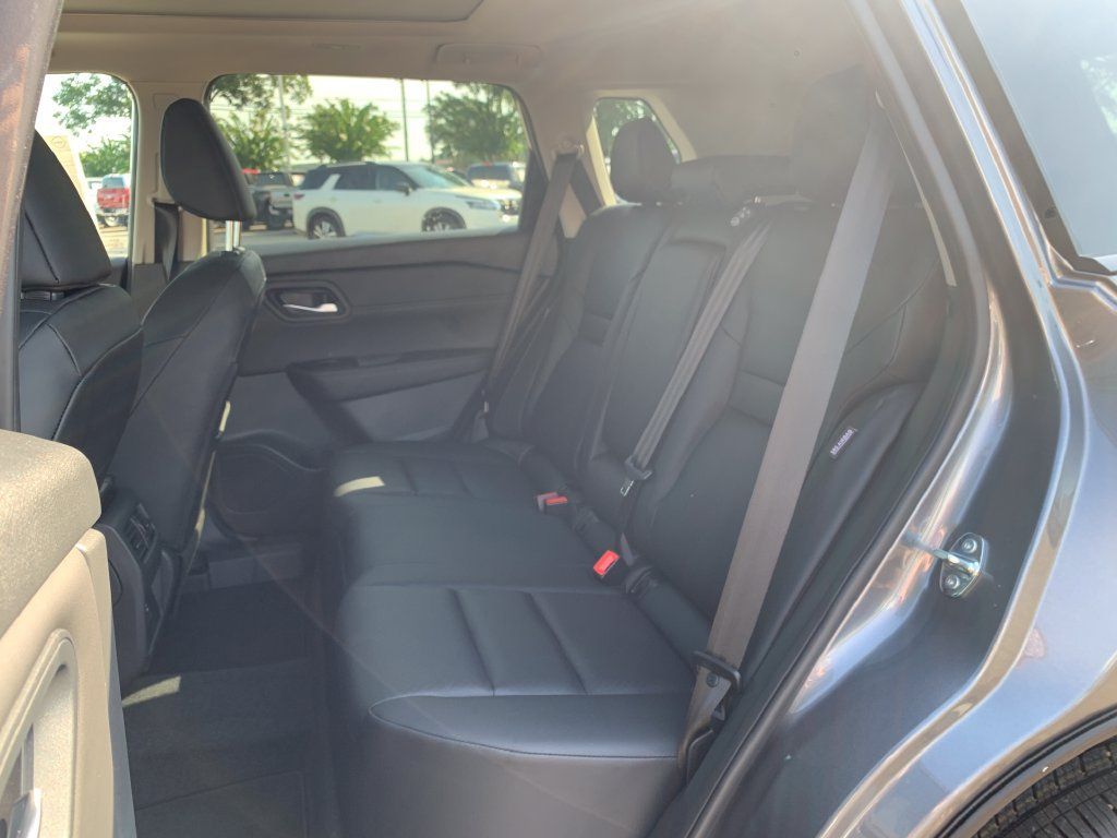 New 2026 Nissan Rogue Dark Armor FWD image 23