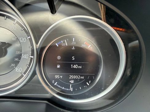 Certified 2025 MAZDA CX-5 Carbon Edition AWD/4WD image 10