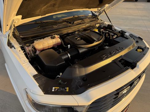 Used 2025 RAM 1500 Laramie w/ Sport Appearance Package image 31