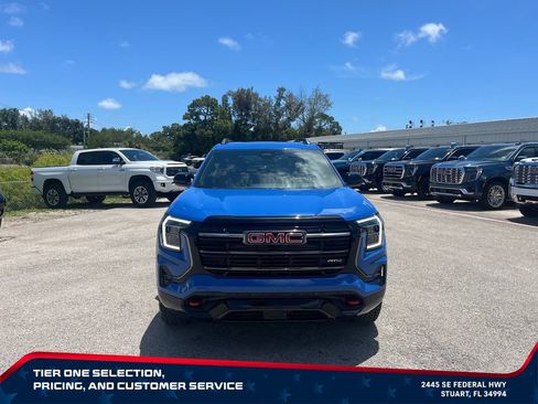 Used 2026 GMC Terrain AT4 w/ Convenience Package III AWD/4WD image 3
