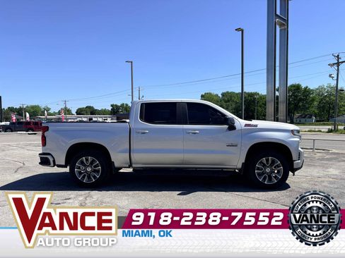 Used 2020 Chevrolet Silverado 1500 RST w/ Texas Edition AWD/4WD image 8