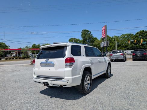 Used 2011 Toyota 4Runner SR5 AWD/4WD image 7