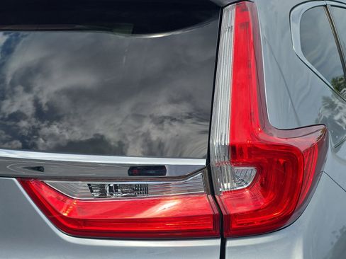 Used 2019 Honda CR-V EX image 8
