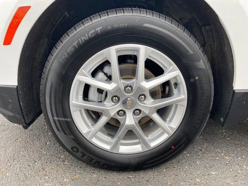 Certified 2024 Chevrolet Equinox LT AWD/4WD image 21