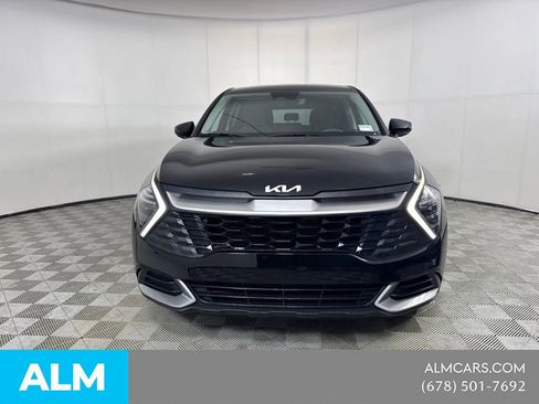 Used 2025 Kia Sportage LX FWD image 3