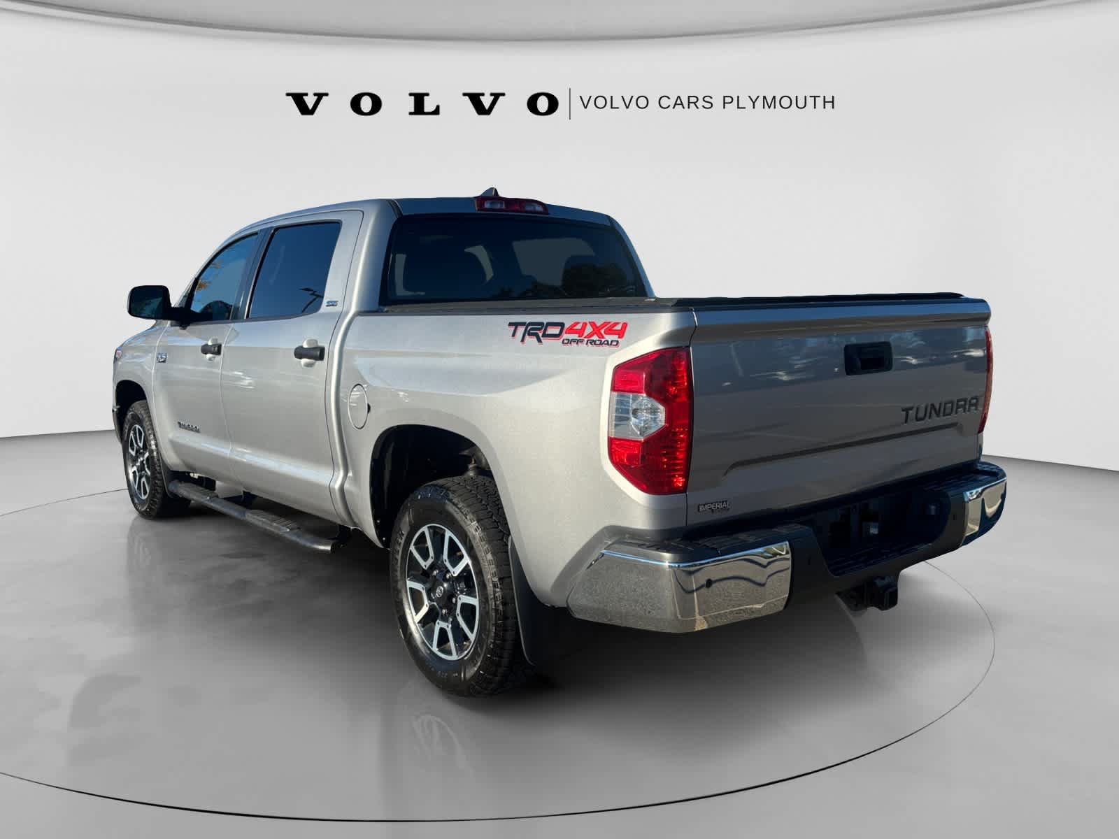 Used 2020 Toyota Tundra 4x4 CrewMax image 5