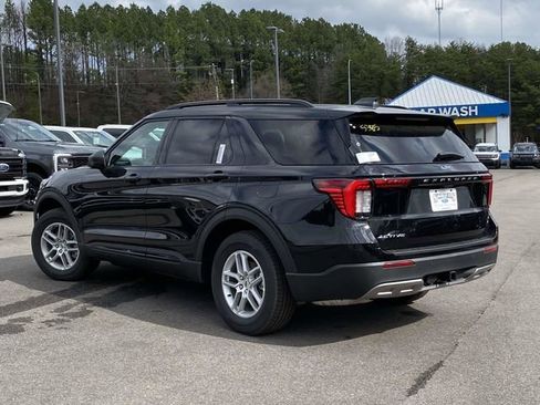 New 2026 Ford Explorer Active w/ Active Comfort Package image 5