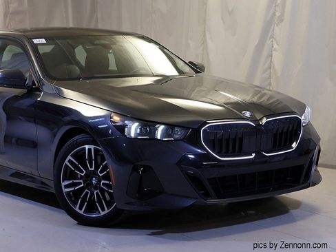 Certified 2026 BMW 530i xDrive 530i xDrive w/ M Sport Package image 2