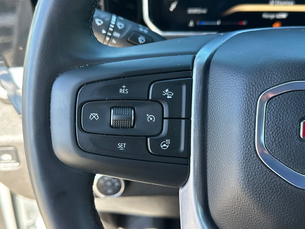 Used 2026 GMC Sierra 1500 SLT RWD image 26