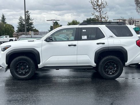 New 2026 Toyota 4Runner TRD Off-Road image 6