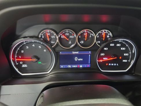 Used 2022 Chevrolet Silverado 1500 RST AWD/4WD image 10