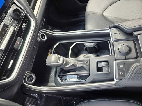 Used 2024 Toyota Grand Highlander FWD image 31