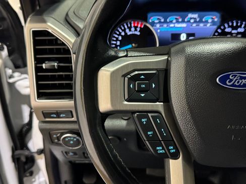 Used 2022 Ford F250 Platinum w/ Tremor Off-Road Package AWD/4WD image 18