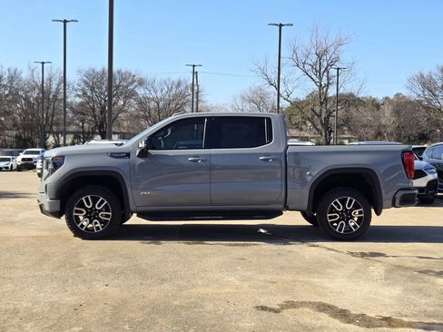 Used 2024 GMC Sierra 1500 AT4 w/ Technology Package image 7