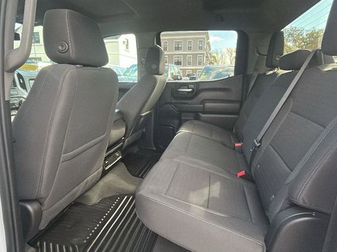 Certified 2022 Chevrolet Silverado 1500 Custom image 28