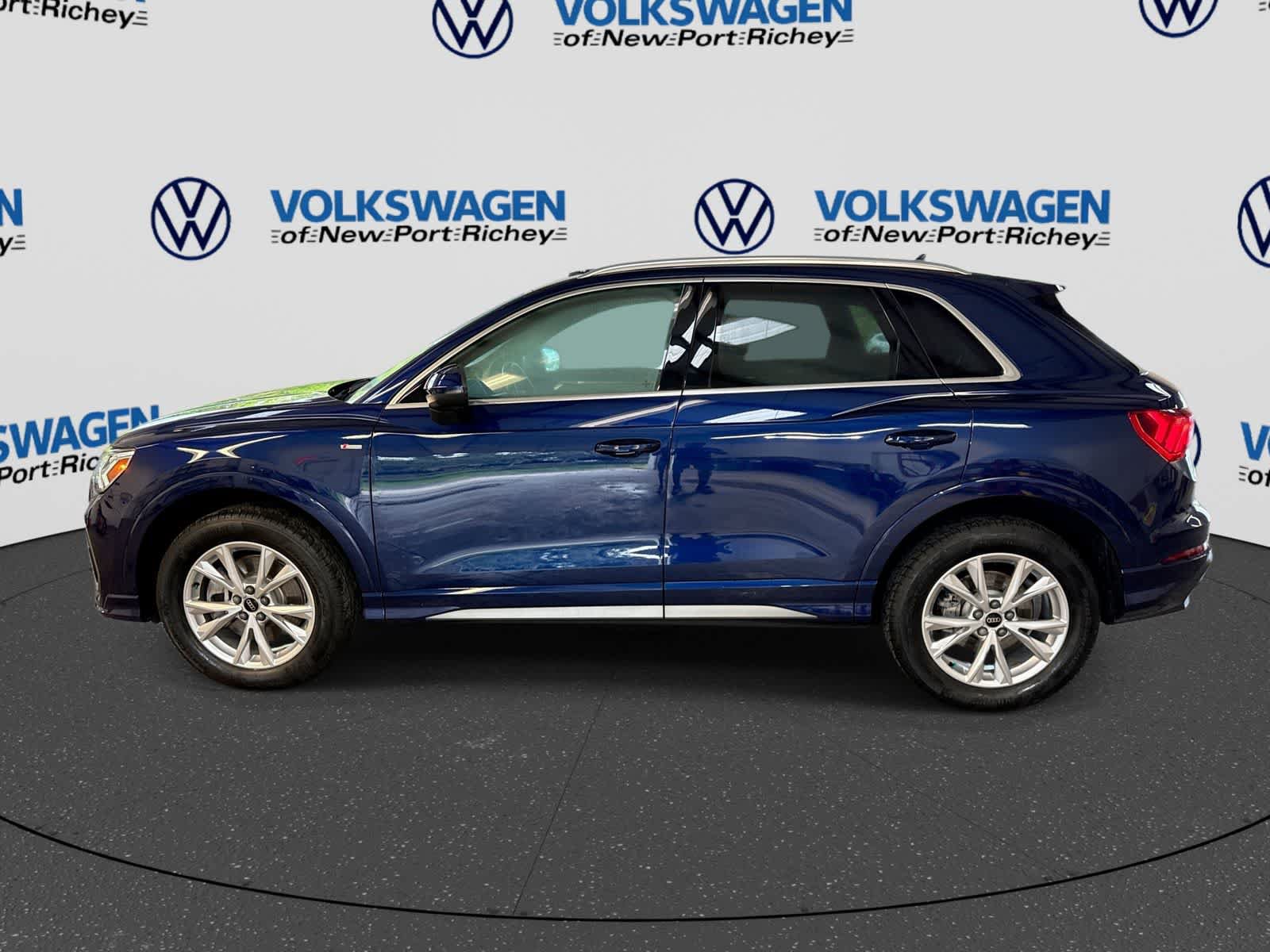 Used 2023 Audi Q3 2.0T Premium Plus w/ Premium Plus Package AWD/4WD image 11