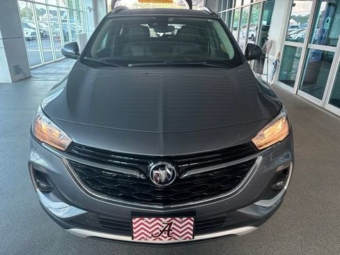 Used 2021 Buick Encore GX Select w/ Advanced Technology Package FWD image 2