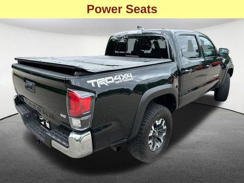 Used 2020 Toyota Tacoma TRD Off-Road AWD/4WD image 10
