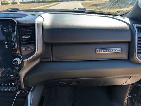 Used 2021 RAM 1500 Big Horn image 27