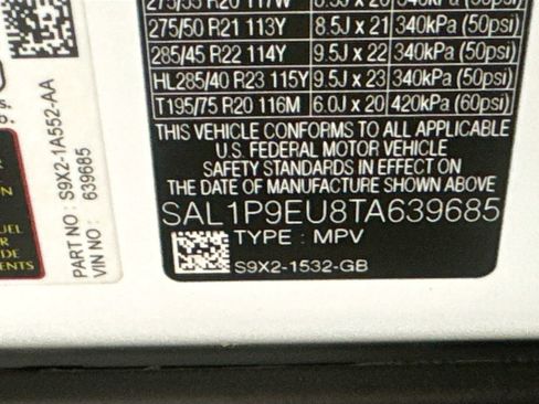 New 2026 Land Rover Range Rover Sport SE AWD/4WD image 32