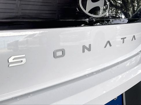 Certified 2025 Hyundai Sonata SE FWD image 10