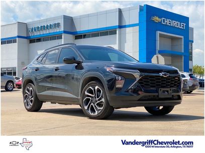 Certified 2025 Chevrolet Trax RS w/ Sunroof Package
