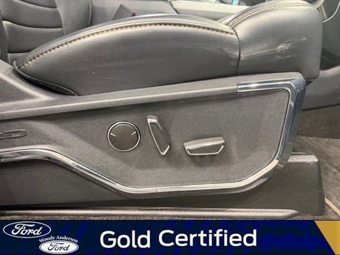 Certified 2022 Ford F150 Platinum w/ Equipment Group 701A High image 30