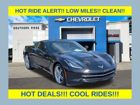 Used 2016 Chevrolet Corvette Stingray Coupe RWD image 1